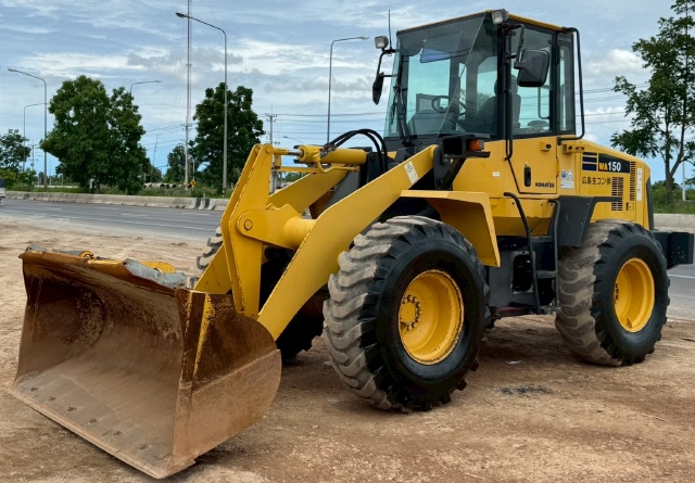 ขายรถตักล้อยาง KOMATSU WA150-5 พร้อมใช้ มีVDOการทำงานครับ