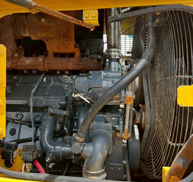 ขายรถตักล้อยาง KOMATSU WA500-3นำเข้าจากญี่ปุ่น พร้อมใช้ มีVDOการทำงานครับ