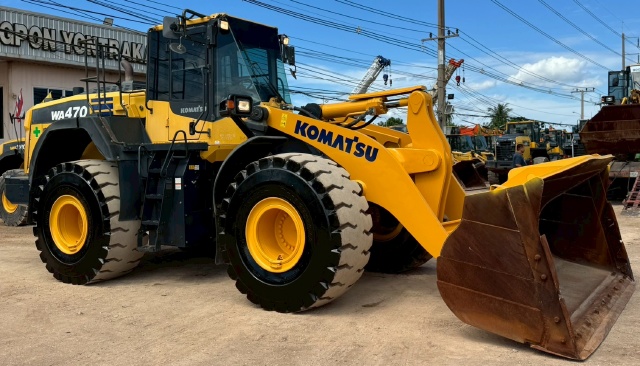 ขายรถตักล้อยาง KOMATSU WA470-8 ปี 2017 นำเข้าจากญี่ปุ่น พร้อมใช้ มีVDOการทำงานครับ ขายรถตักล้อยาง KOMATSU WA470-8 ปี 2017 นำเข้าจากญี่ปุ่น พร้อมใช้ มีVDOการทำงานครับ