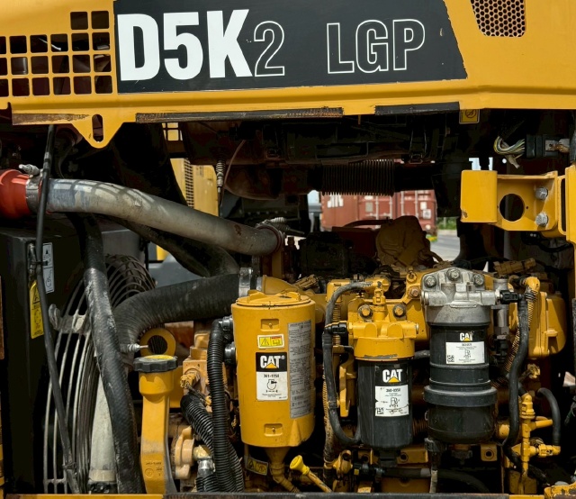 ขายรถดันดิน CAT D5K2 ปี 2013 พร้อมใช้ มีVDOการทำงานครับ