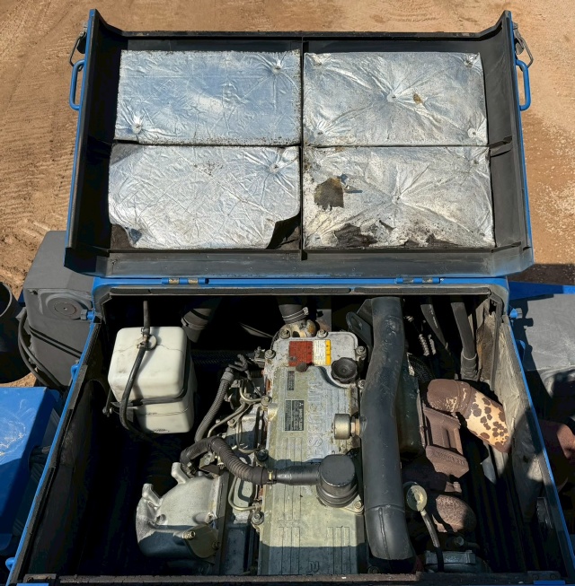 ขายรถเครน TADANO GR250N-1 (ขนาด 25 ตัน) ปี 2004 นำเข้าจากญี่ปุ่น พร้อมใช้ มีVDOการทำงานครับ