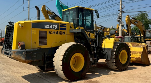 ขายรถตักล้อยาง KOMATSU WA470-7 ปี 2013 นำเข้าจากญี่ปุ่น พร้อมใช้ มีVDOการทำงานครับ