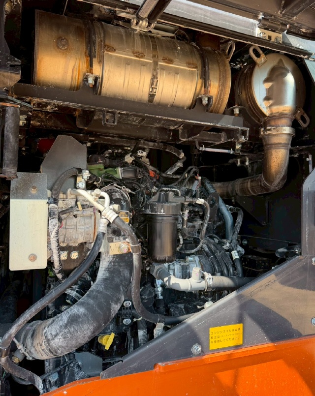 ขายรถตักล้อยาง HITACHI ZW140-6 ปี 2020 นำเข้าจากญี่ปุ่น พร้อมใช้ มีVDOการทำงานครับ