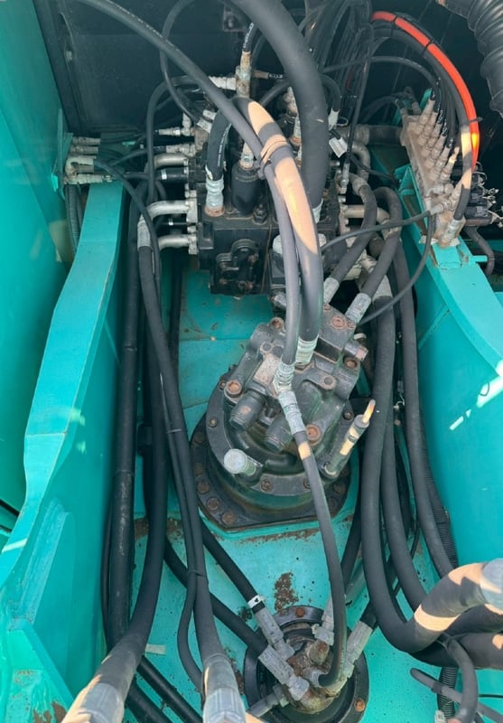 ขายรถขุด KOBELCO SK200 MARK 9 ปี 2015 นำเข้าจากญี่ปุ่น พร้อมใช้ มีVDOการทำงานครับ