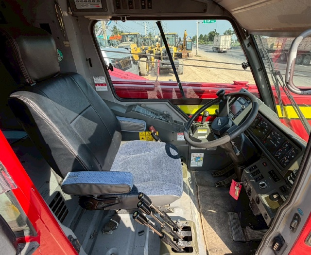 ขายรถเครน TADANO GR100N-1 (ขนาด 10 ตัน) ปี 2006 นำเข้าจากญี่ปุ่น พร้อมใช้ มีVDOการทำงานครับ