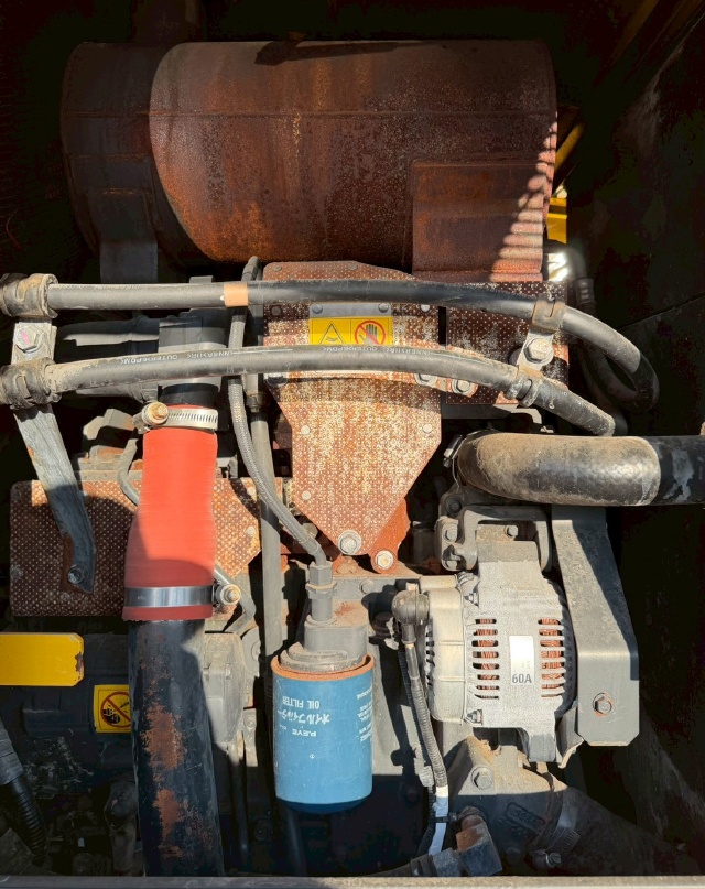 ขายรถตักล้อยาง KOMATSU WA100-5 นำเข้าจากญี่ปุ่น พร้อมใช้ มีVDOการทำงานครับ ขายรถตักล้อยาง KOMATSU WA100-5 นำเข้าจากญี่ปุ่น พร้อมใช้ มีVDOการทำงานครับ