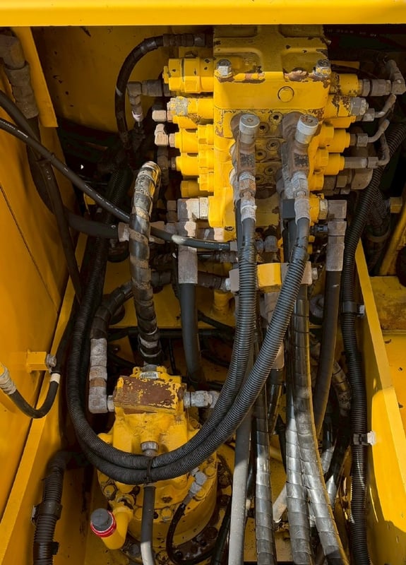 ขายรถขุด KOMATSU PC120-8 หัวคีบ นำเข้าจากญี่ปุ่น พร้อมใช้ มีVDOการทำงานครับ ขายรถขุด KOMATSU PC120-8 หัวคีบ นำเข้าจากญี่ปุ่น พร้อมใช้ มีVDOการทำงานครับ