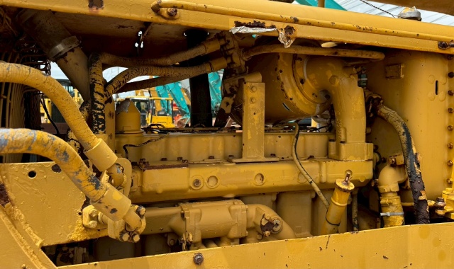 ขายรถดันดิน CAT D5 พร้อมใช้ มีVDOการทำงานครับ