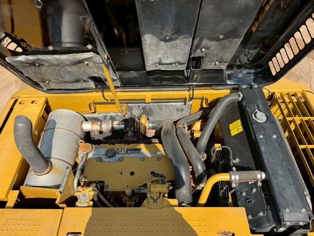 ขายรถขุด CAT 320DL ปี 2012 บูมยาว 16 เมตร นำเข้าจากญี่ปุ่น พร้อมใช้ มีVDOการทำงานครับ