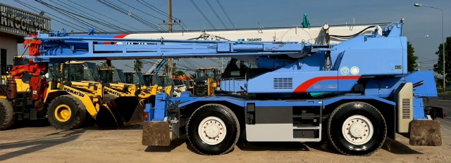 ขายรถเครน TADANO GR250N-1 (ขนาด 25 ตัน) ปี 2005 นำเข้าจากญี่ปุ่น พร้อมใช้ มีVDOการทำงานครับ ขายรถเครน TADANO GR250N-1 (ขนาด 25 ตัน) ปี 2005 นำเข้าจากญี่ปุ่น พร้อมใช้ มีVDOการทำงานครับ