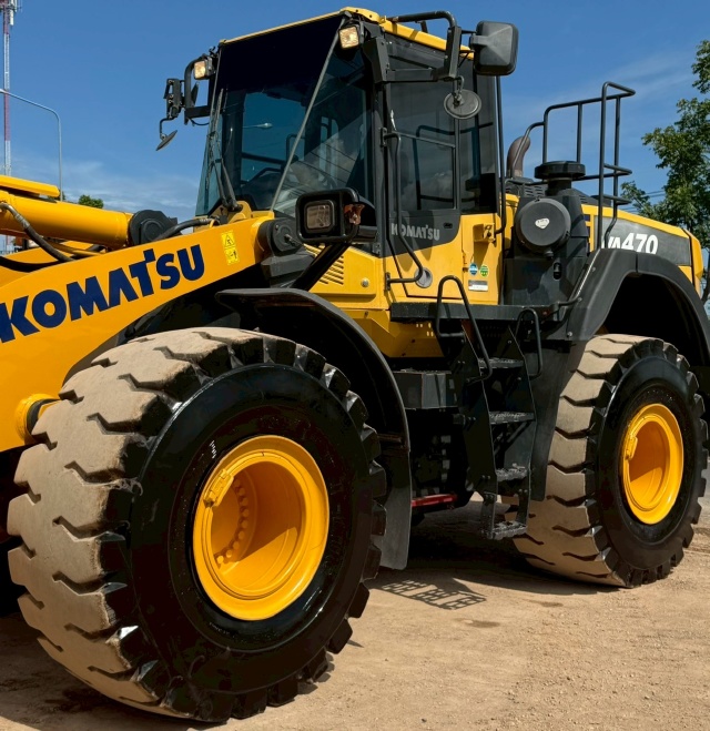 ขายรถตักล้อยาง KOMATSU WA470-8 ปี 2017 นำเข้าจากญี่ปุ่น พร้อมใช้ มีVDOการทำงานครับ