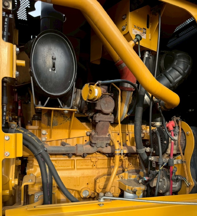 ขายรถเกรด CAT 140M ปี 2010 พร้อมใช้ มีVDOการทำงานครับ