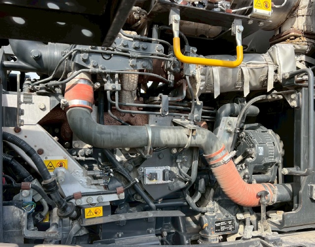 ขายรถตักล้อยาง KOMATSU WA470-10 ปี 2021 นำเข้าจากญี่ปุ่น พร้อมใช้ มีVDOการทำงานครับ