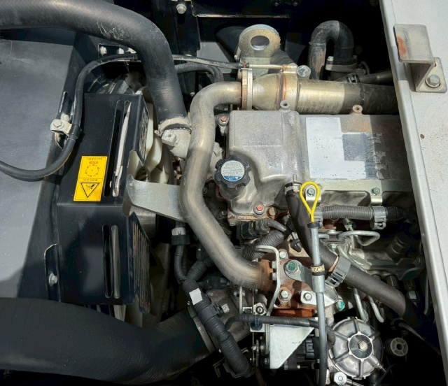 ขายรถขุด KOBELCO SK200 MARK 9 ปี 2013 นำเข้าจากญี่ปุ่น พร้อมใช้ มีVDOการทำงานครับ