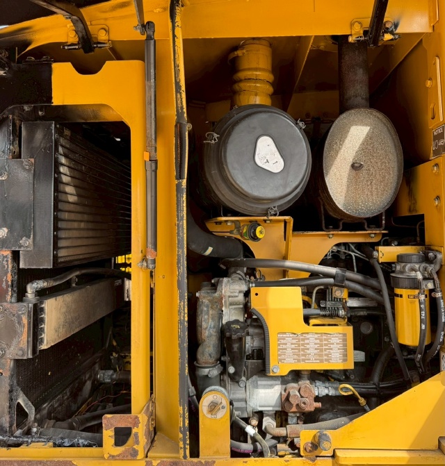 ขายรถตักล้อยาง CAT 924G แขนยาวพิเศษ นำเข้าจากญี่ปุ่น พร้อมใช้ มีVDOการทำงานครับ