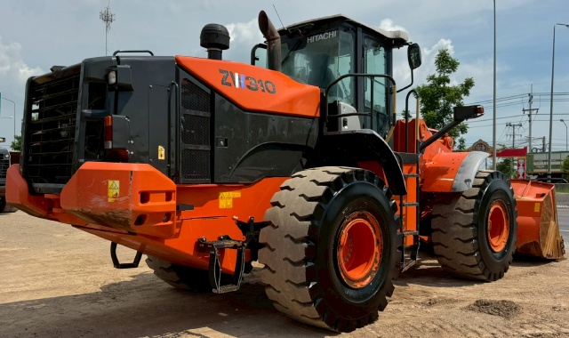 ขายรถตักล้อยาง HITACHI ZW310-5B ปี 2016 นำเข้าจากญี่ปุ่น พร้อมใช้ มีVDOการทำงานครับ ขายรถตักล้อยาง HITACHI ZW310-5B ปี 2016 นำเข้าจากญี่ปุ่น พร้อมใช้ มีVDOการทำงานครับ