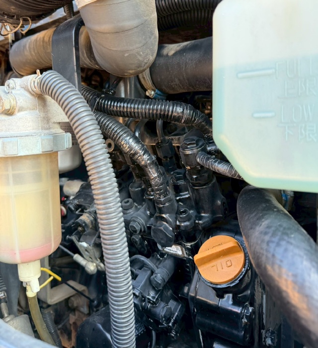 ขายรถขุด KOBELCO SK35SR-5 ปี 2011 นำเข้าจากญี่ปุ่น พร้อมใช้ มีVDOการทำงานครับ