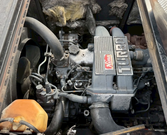 ขายรถเครน TADANO TR80M-1 (ขนาด 8 ตัน) ปี 1994 นำเข้าจากญี่ปุ่น พร้อมใช้ มีVDOการทำงานครับ