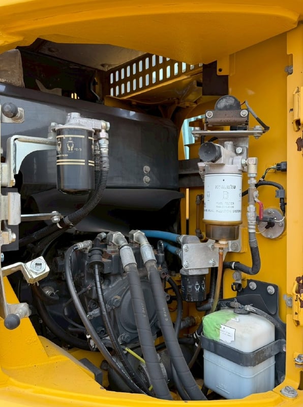 ขายรถขุด KOMATSU PC138US-10 ปี 2014 นำเข้าจากญี่ปุ่น พร้อมใช้ มีVDOการทำงานครับ