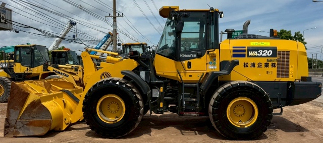 ขายรถตักล้อยาง KOMATSU WA320-8 ปี 2022 พร้อมใช้ มีVDOการทำงานครับ