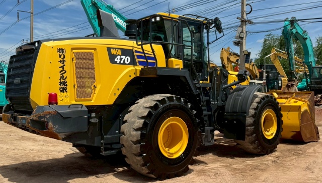 ขายรถตักล้อยาง KOMATSU WA470-10 ปี 2022 นำเข้าจากญี่ปุ่น พร้อมใช้ มีVDOการทำงานครับ