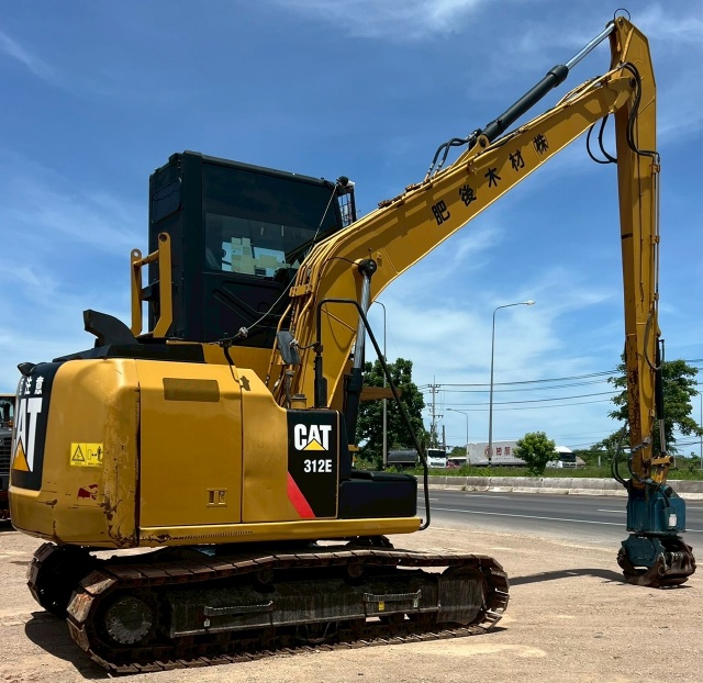 ขายรถขุด CAT 312E ปี 2013 หัวคีบไม้ นำเข้าจากญี่ปุ่น พร้อมใช้ มีVDOการทำงานครับ