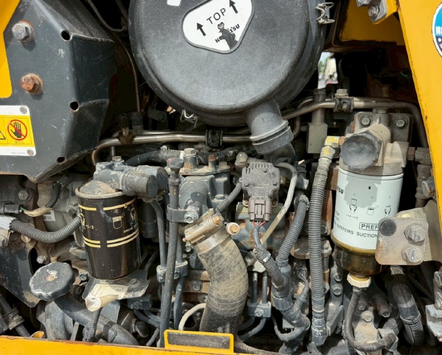 ขายรถดันดิน KOMATSU D37PLL-24 ปี 2017 พร้อมใช้ มีVDOการทำงานครับ