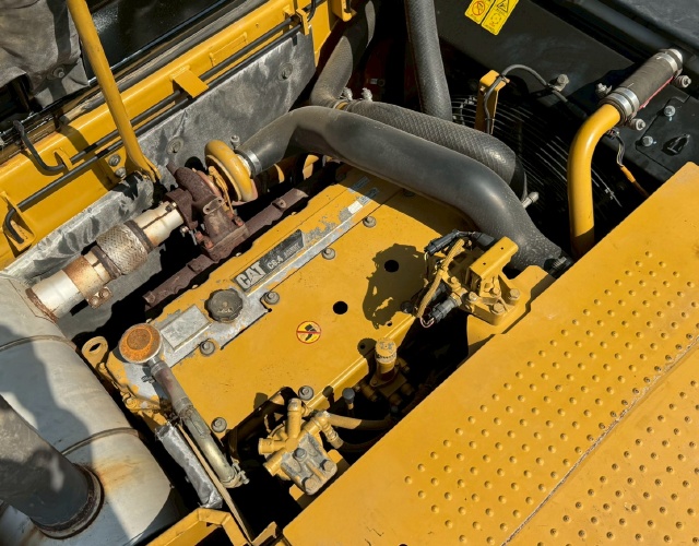 ขายรถขุด CAT 320DL ปี 2012 บูมยาว 16 เมตร นำเข้าจากญี่ปุ่น พร้อมใช้ มีVDOการทำงานครับ