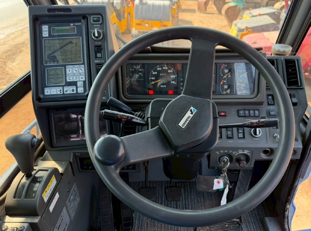 ขายรถเครน TADANO GR250N-1 (ขนาด 25 ตัน) ปี 2004 นำเข้าจากญี่ปุ่น พร้อมใช้ มีVDOการทำงานครับ