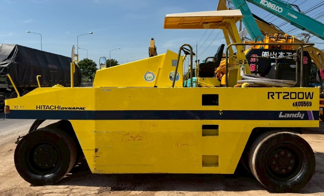 ขายรถบด HITACHI RT200W-C นำเข้าจากญี่ปุ่น พร้อมใช้ มีVDOการทำงานครับ ขายรถบด HITACHI RT200W-C นำเข้าจากญี่ปุ่น พร้อมใช้ มีVDOการทำงานครับ