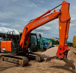 ขายรถขุด HITACHI ZX120-6 ปี 2019 หัวคีบไม้ พร้อมใช้ มีVDOการทำงานครับ