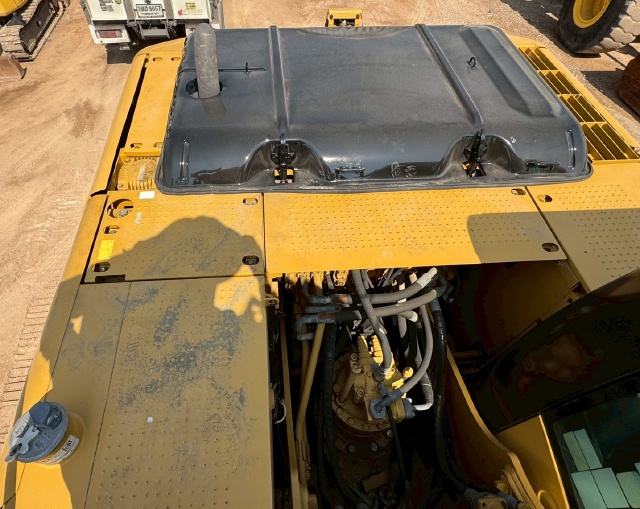 ขายรถขุด CAT 320DL ปี 2012 บูมยาว 16 เมตร นำเข้าจากญี่ปุ่น พร้อมใช้ มีVDOการทำงานครับ