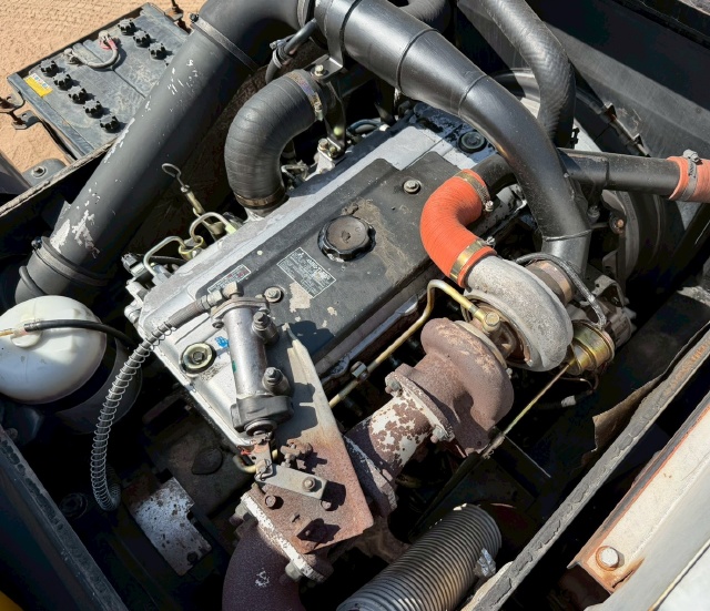 ขายรถเครน TADANO GR120N-1 (ขนาด 12 ตัน) ปี 2005 นำเข้าจากญี่ปุ่น พร้อมใช้ มีVDOการทำงานครับ