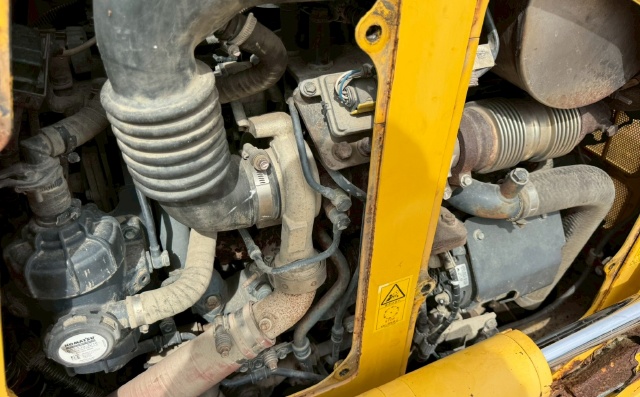 ขายรถดันดิน KOMATSU D37PLL-24 ปี 2017 พร้อมใช้ มีVDOการทำงานครับ