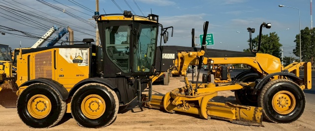 ขายรถเกรด CAT 140M ปี 2010 นำเข้าจากอเมริกาพร้อมใช้ มีVDOการทำงานครับ