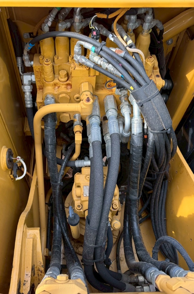 ขายรถขุด CAT 312E ปี 2013 นำเข้าจากญี่ปุ่น พร้อมใช้ มีVDOการทำงานครับ