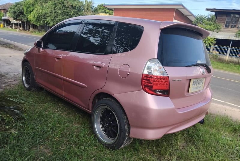 Honda jazzปี2005 Honda jazzปี2005