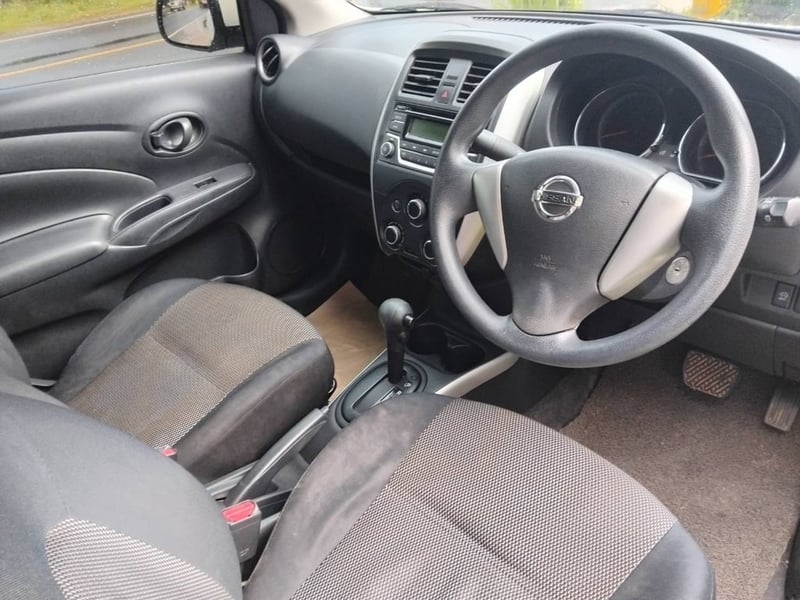 Nissan Almera Nissan Almera