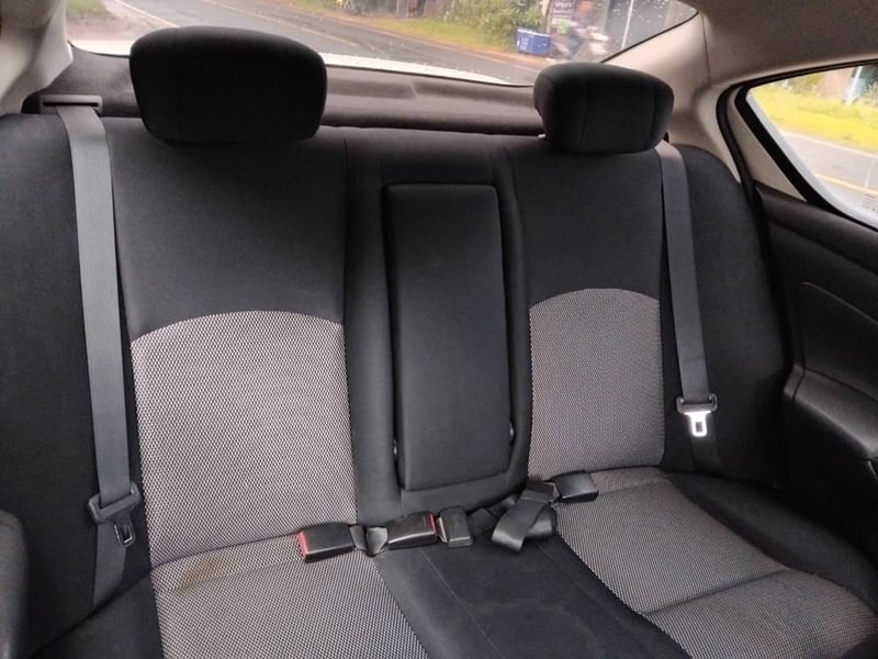 Nissan Almera Nissan Almera