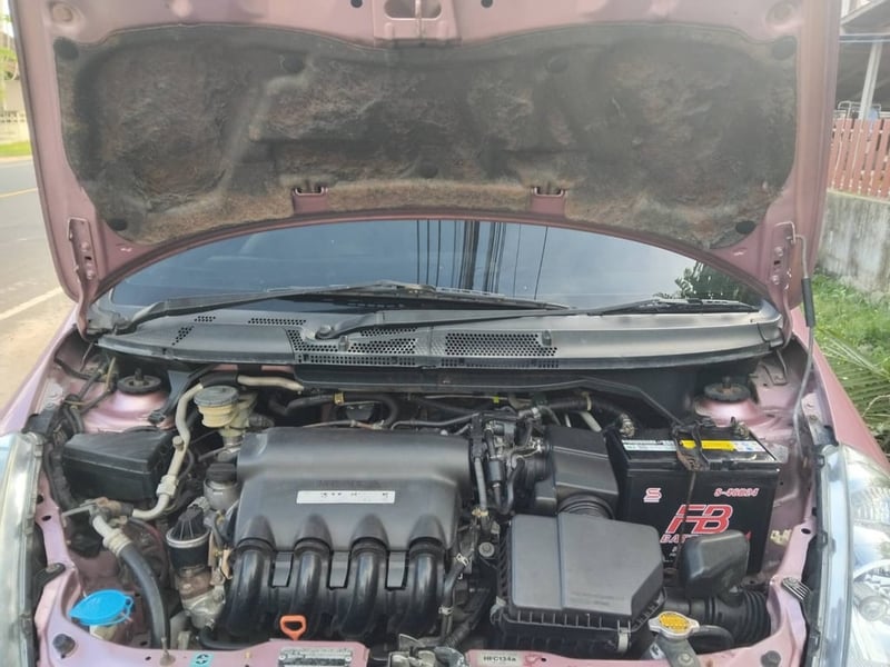 Honda jazzปี2005 Honda jazzปี2005