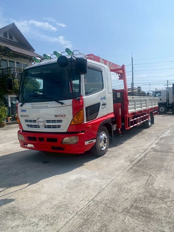 ฮีโน่230แรงม้าปี2025กะบะบรรทุกติดเครน