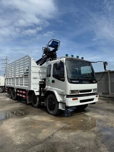 ISUZU FVM 230แรงม้า รถบรรทุก 12ล้อ กระบะเหล็กติดเฮี๊ยบติดมือคีบ ปี2001