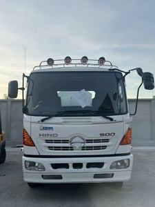 HINO series500 230แรงม้า รถบรรทุก 6ล้อ บรรทุกน้ำ ปี2025