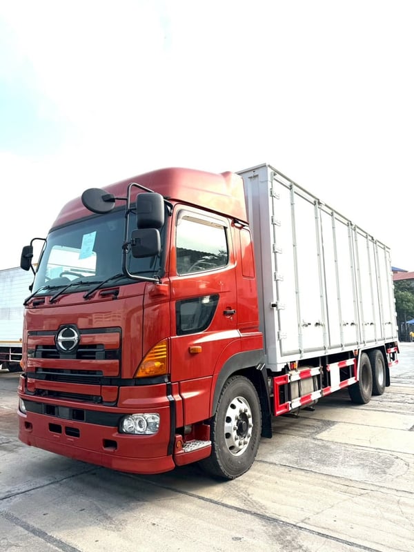 HINO ซีรี่700 410แรงม้า รถบรรทุก 10ล้อ ตู้แห้ง ปี2025