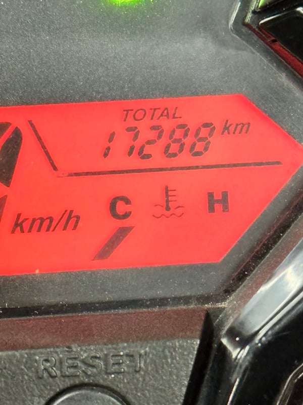 HONDA CBR 300 สีดำ