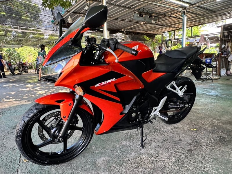 HONDA CBR 300 ปลดประจำการ