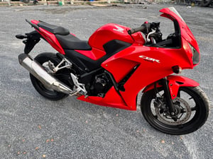 HONDA CBR 300 ( รถปลดประจำการ ) HONDA CBR 300 ( รถปลดประจำการ )