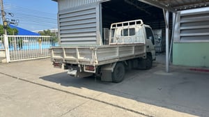 ต้องการขายรถอีซูซุ Nkr81