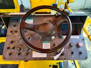 รถปูยาง 6 เมตร Sumitomo HA60W-7 ตัวสั่นและตัวสับ โทร.  080-6565422 (หนิง)