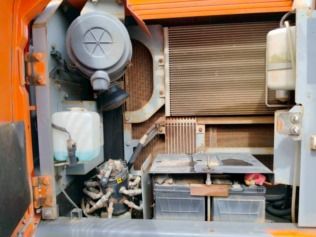 Hitachi ZX120-3 ปี2013 ชั่วโมงน้อย โทร.080-6565422 หนิง Hitachi ZX120-3 ปี2013 ชั่วโมงน้อย โทร.080-6565422 หนิง